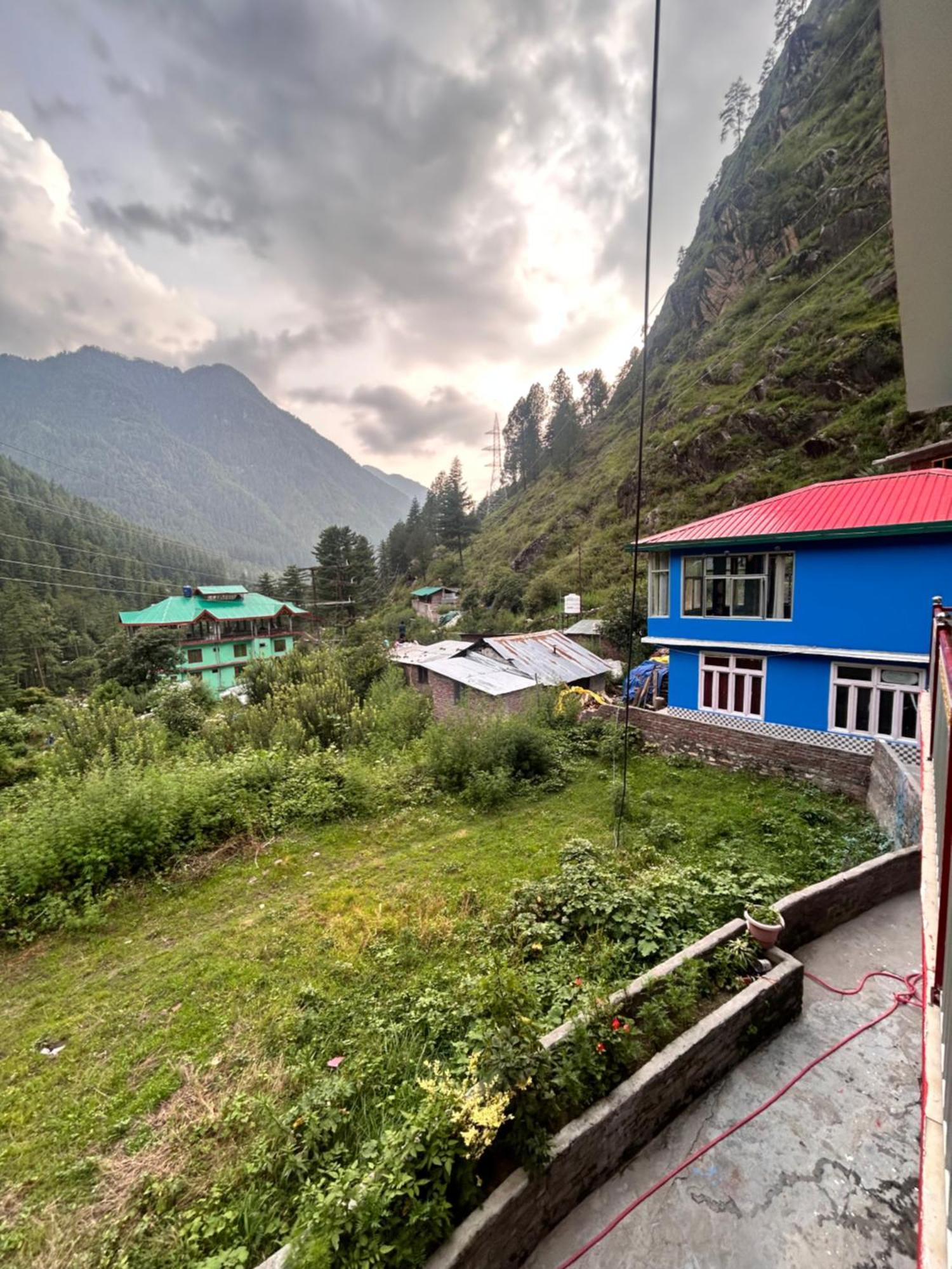 Formosa Hostel & Cafe Kasol Exterior photo