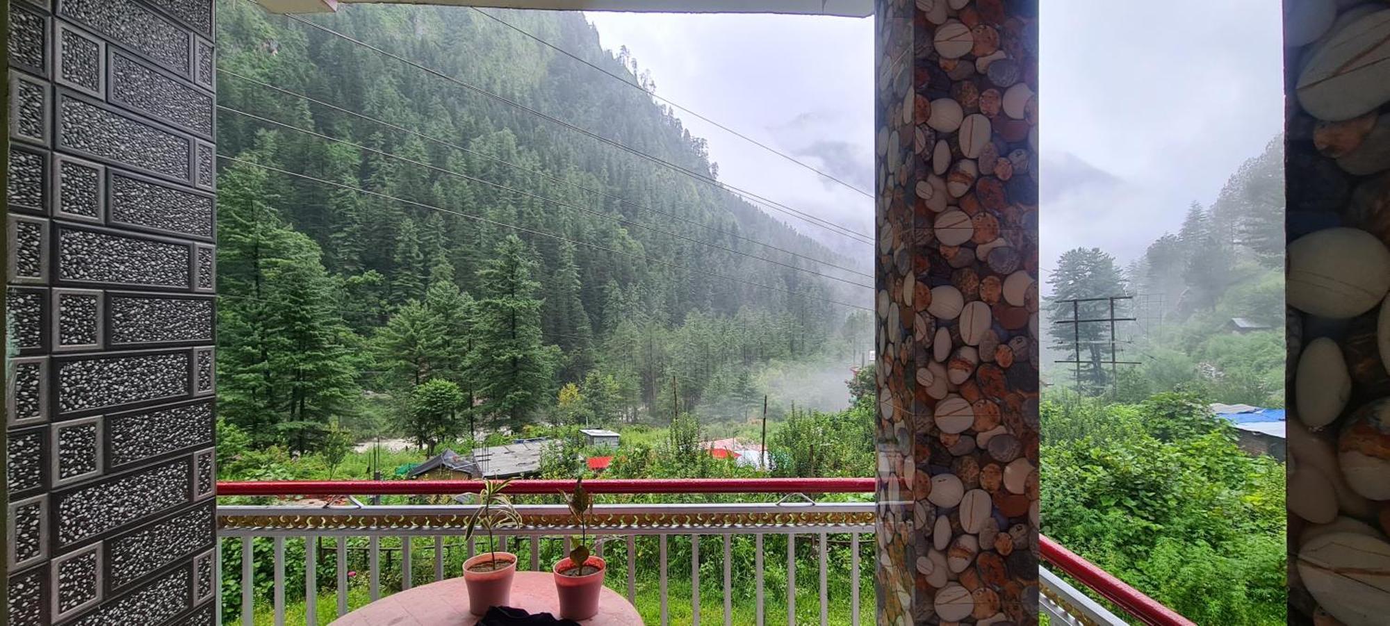 Formosa Hostel & Cafe Kasol Exterior photo